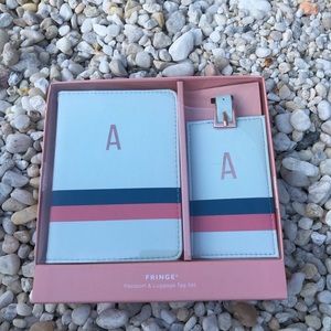 Passport & luggage tag set